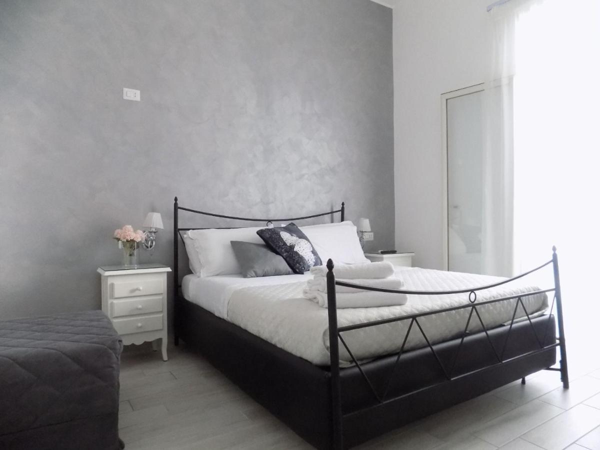 1 Amore Romantica Casa Centrale, Silenziosa Ristrutturata 나폴리 외부 사진